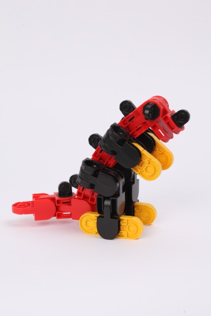 恐竜（212ピース使用） | 新感覚ブロック型知育玩具iRINGO(アイリンゴ)